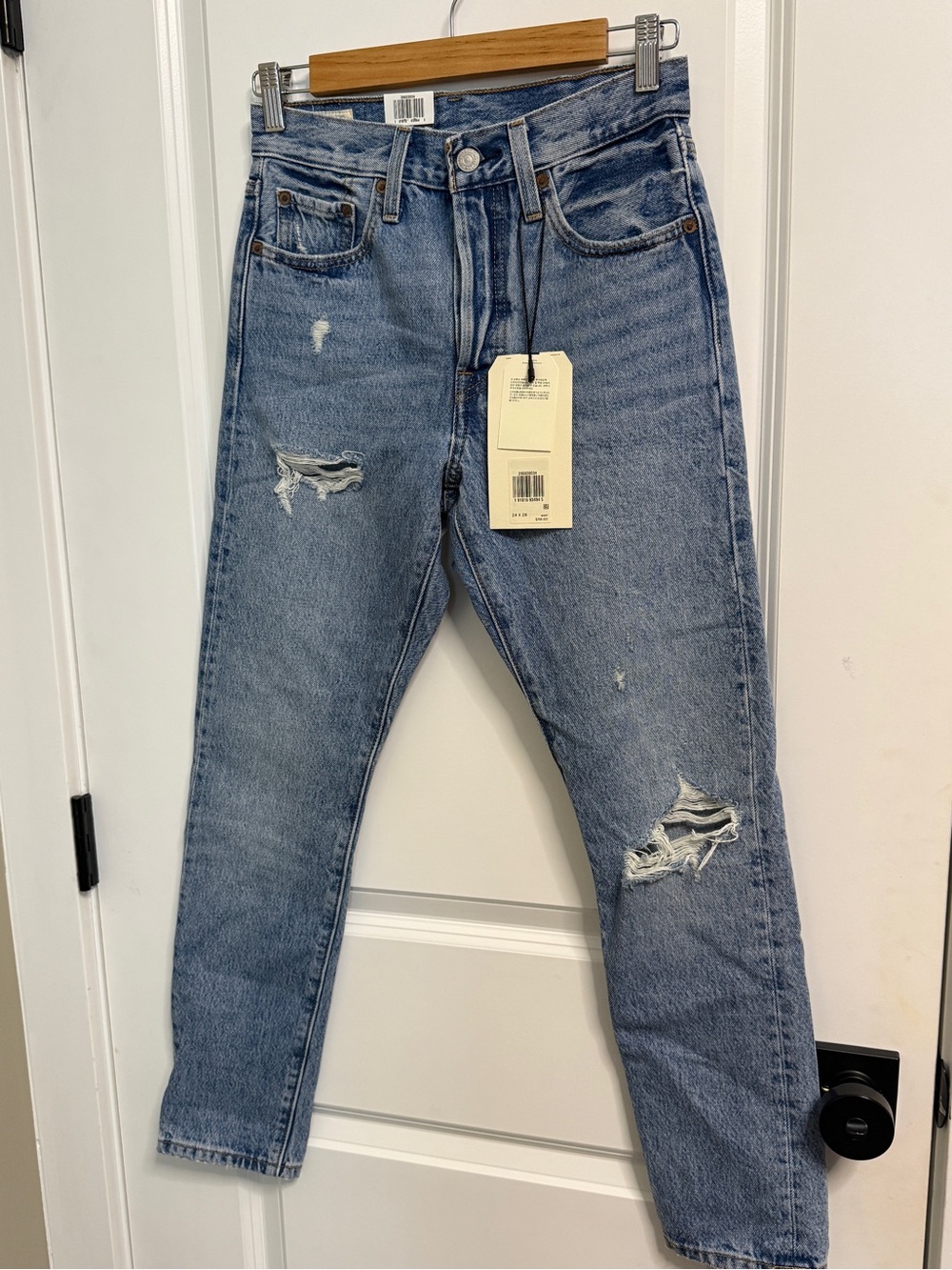 Levi's 501s Women's Light Blue Skinny Ripped Jeans